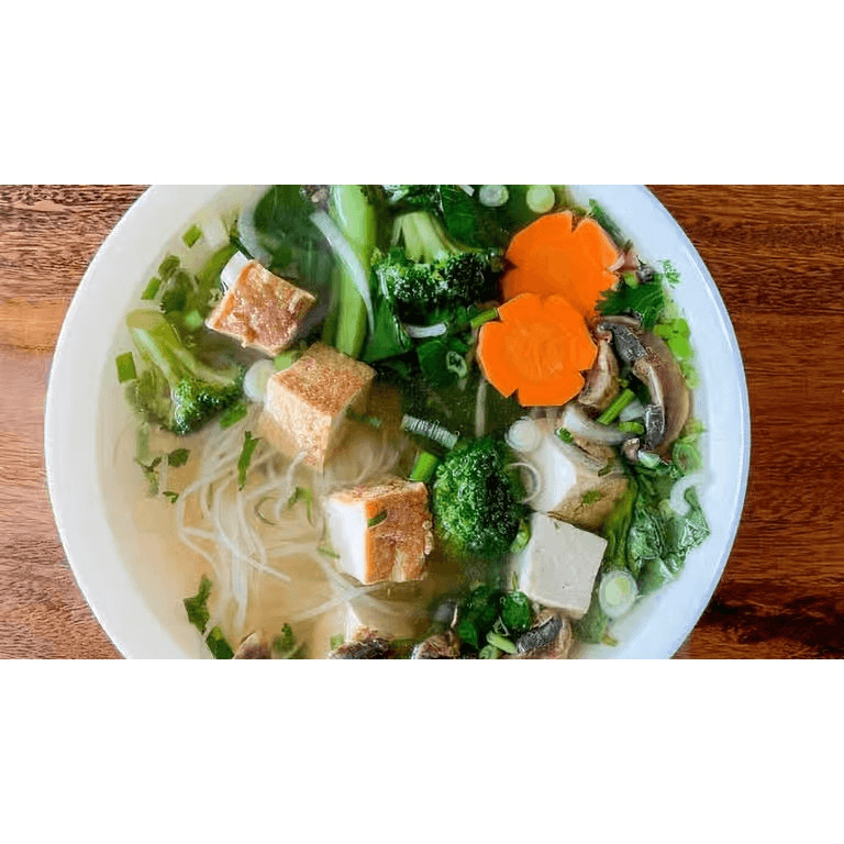 217. Phở Rau Cải Pho with Fried Tofu, Broccoli, Napa Cabbage, Yu Choy in Veggie Broth.