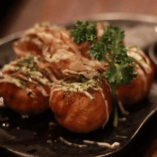 Takoyaki　たこ焼き