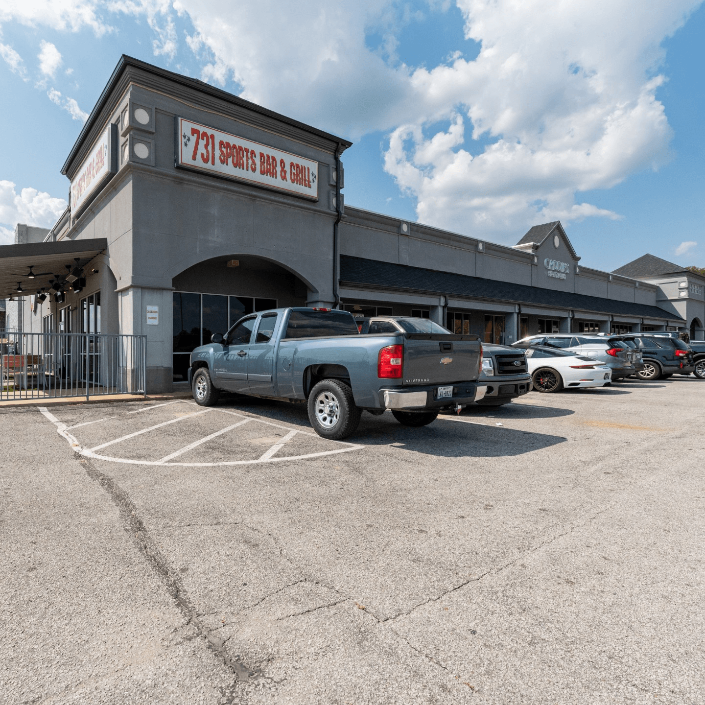 Welcome to 731 Sports Bar and Grill