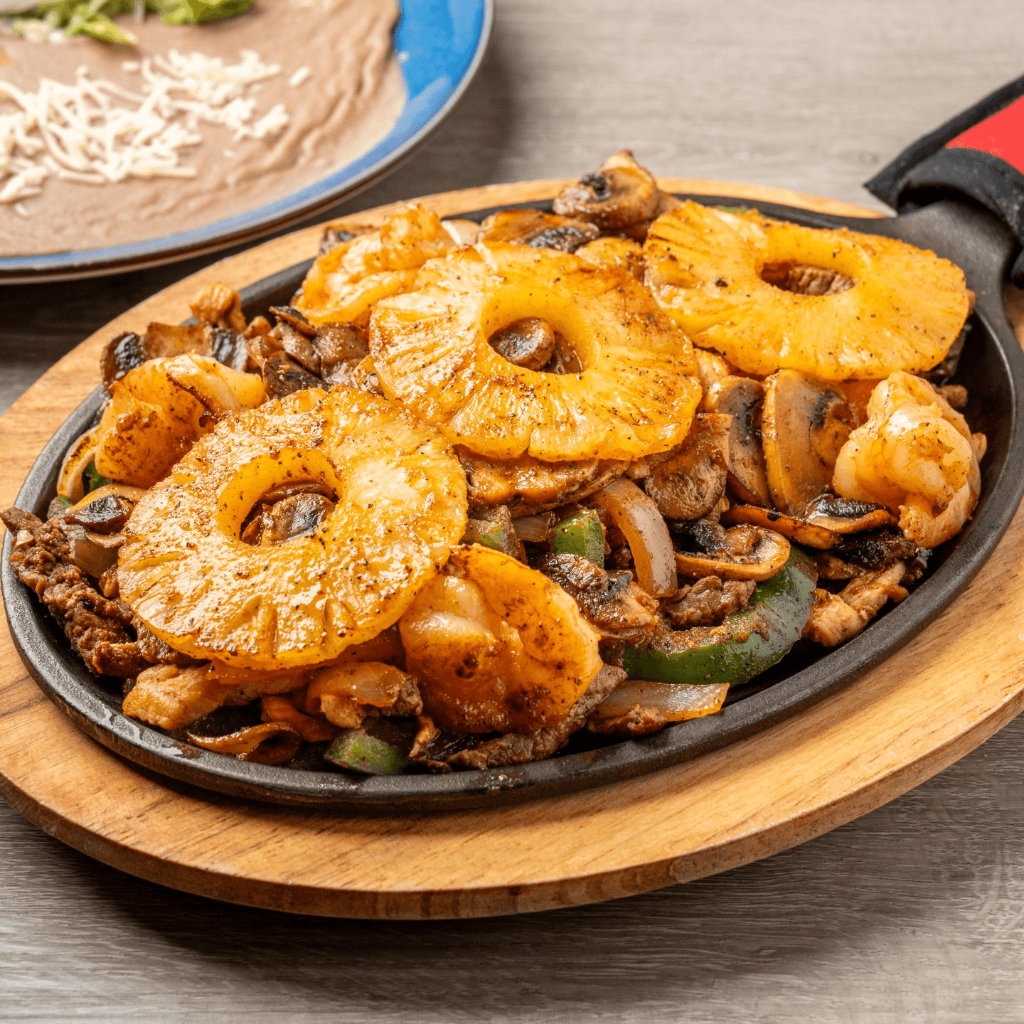 A Flavorful Menu Full of Favorites