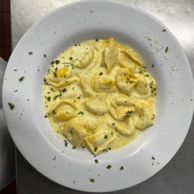 1) Tortelloni Portobello.