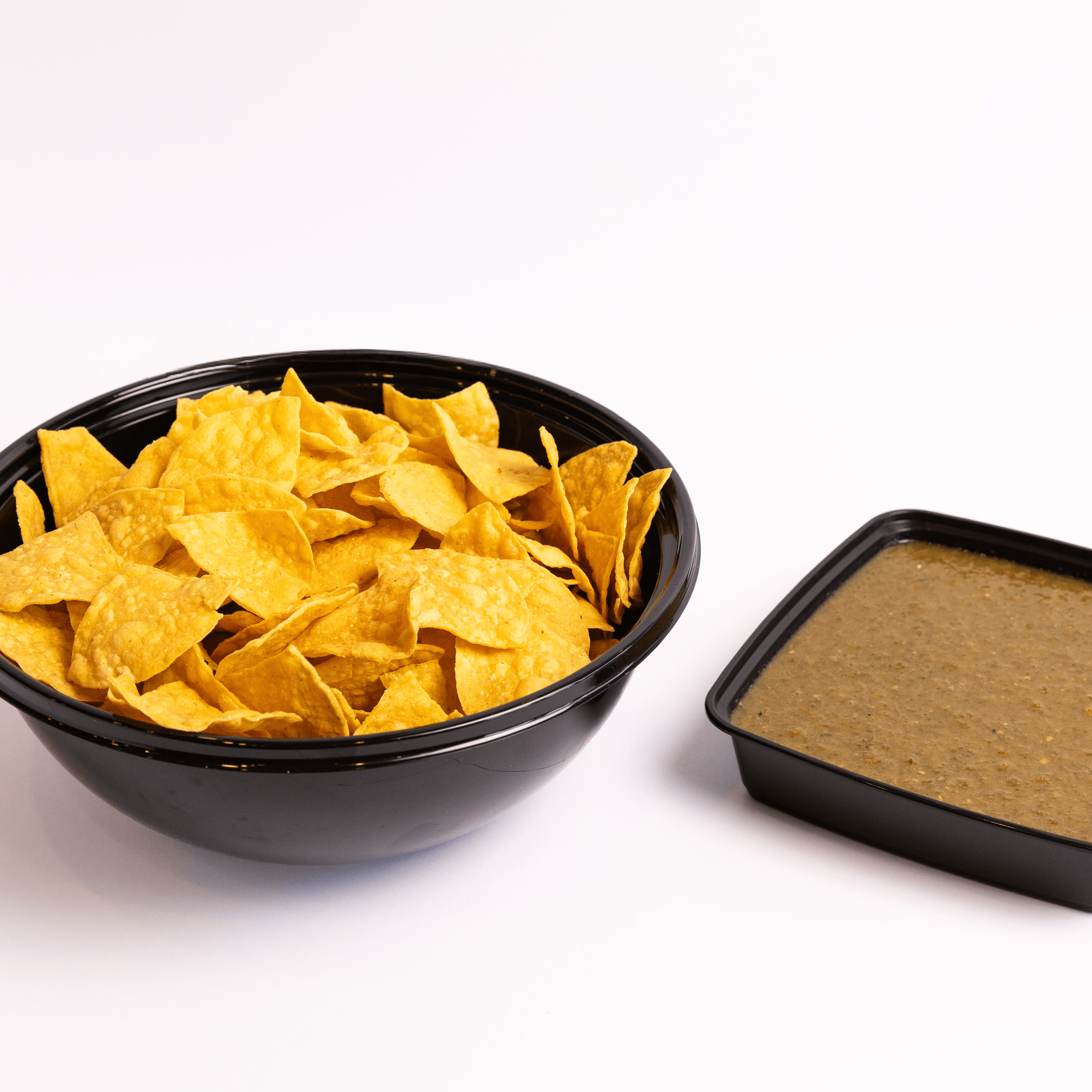 Chips & Salsa (Feeds 10 People).