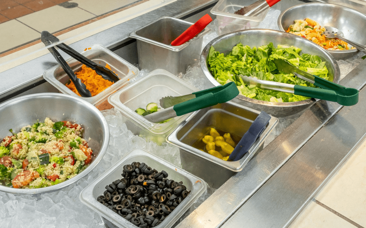 Catering Made Simple for Any Event 🍕🎉