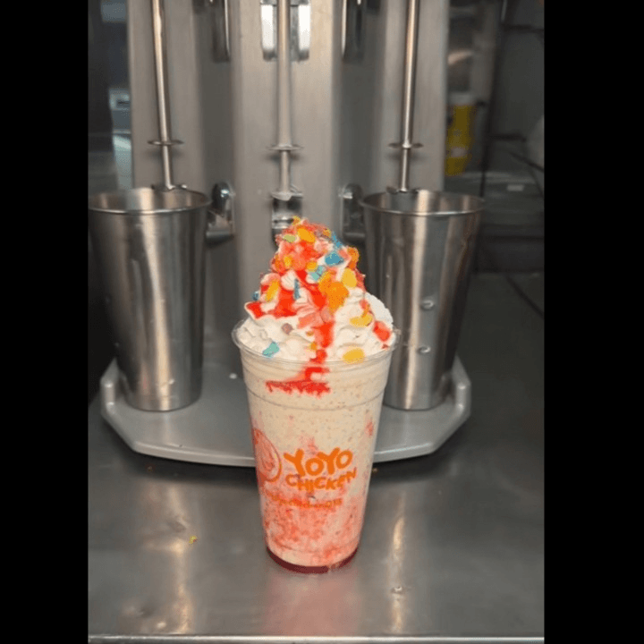 Fruity Bubble Milkshake.