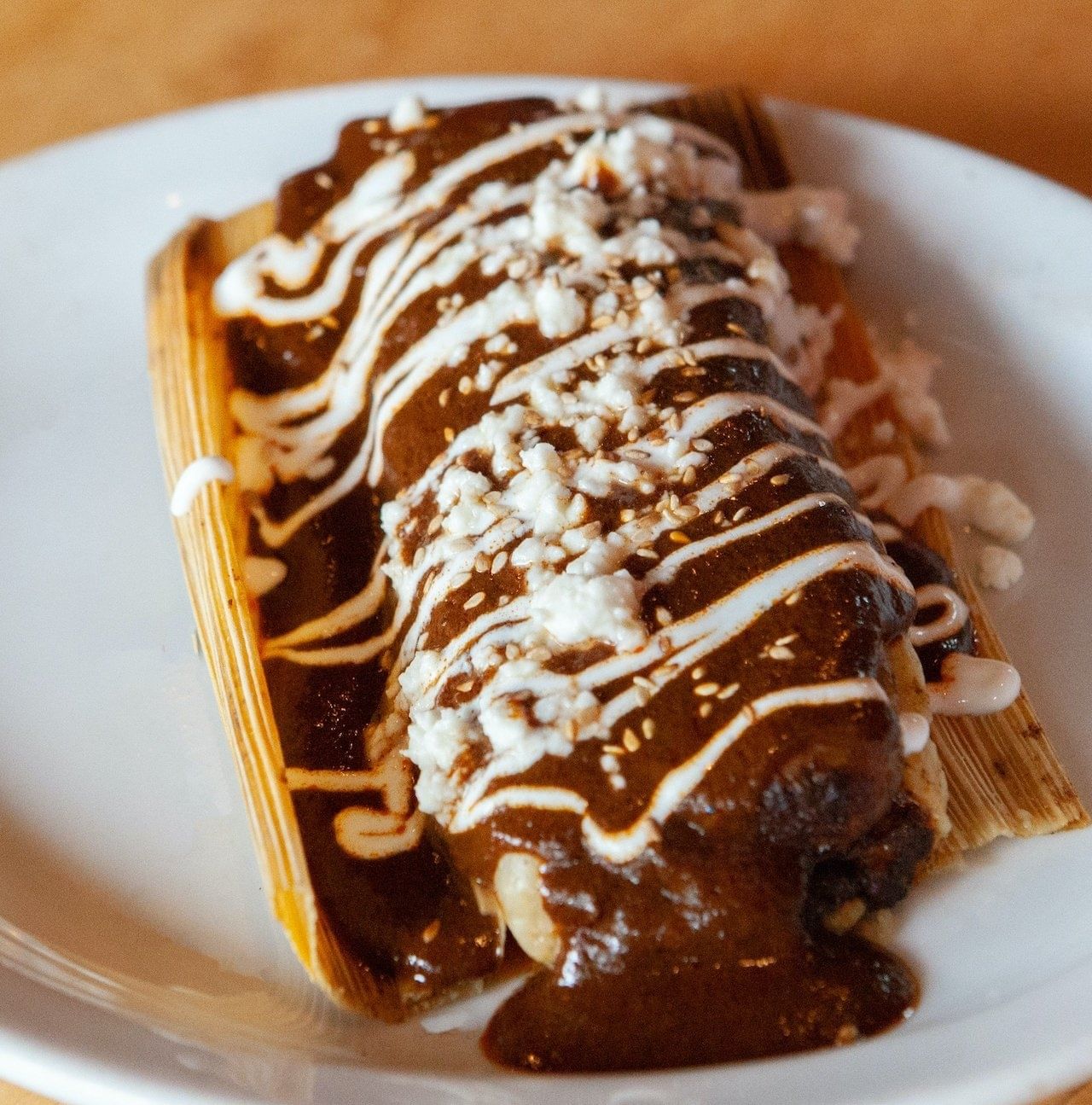 Tamal De Pollo en Mole.