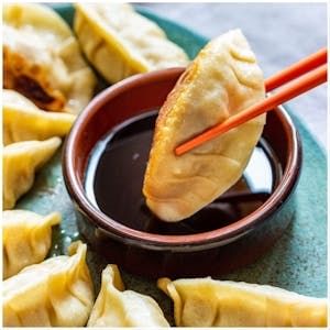 Gyoza (6 Pieces).