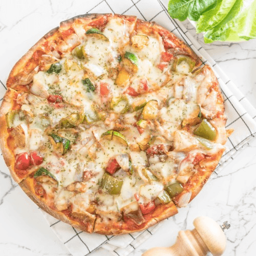 Chicken Tomato Jalapeño Pizza.