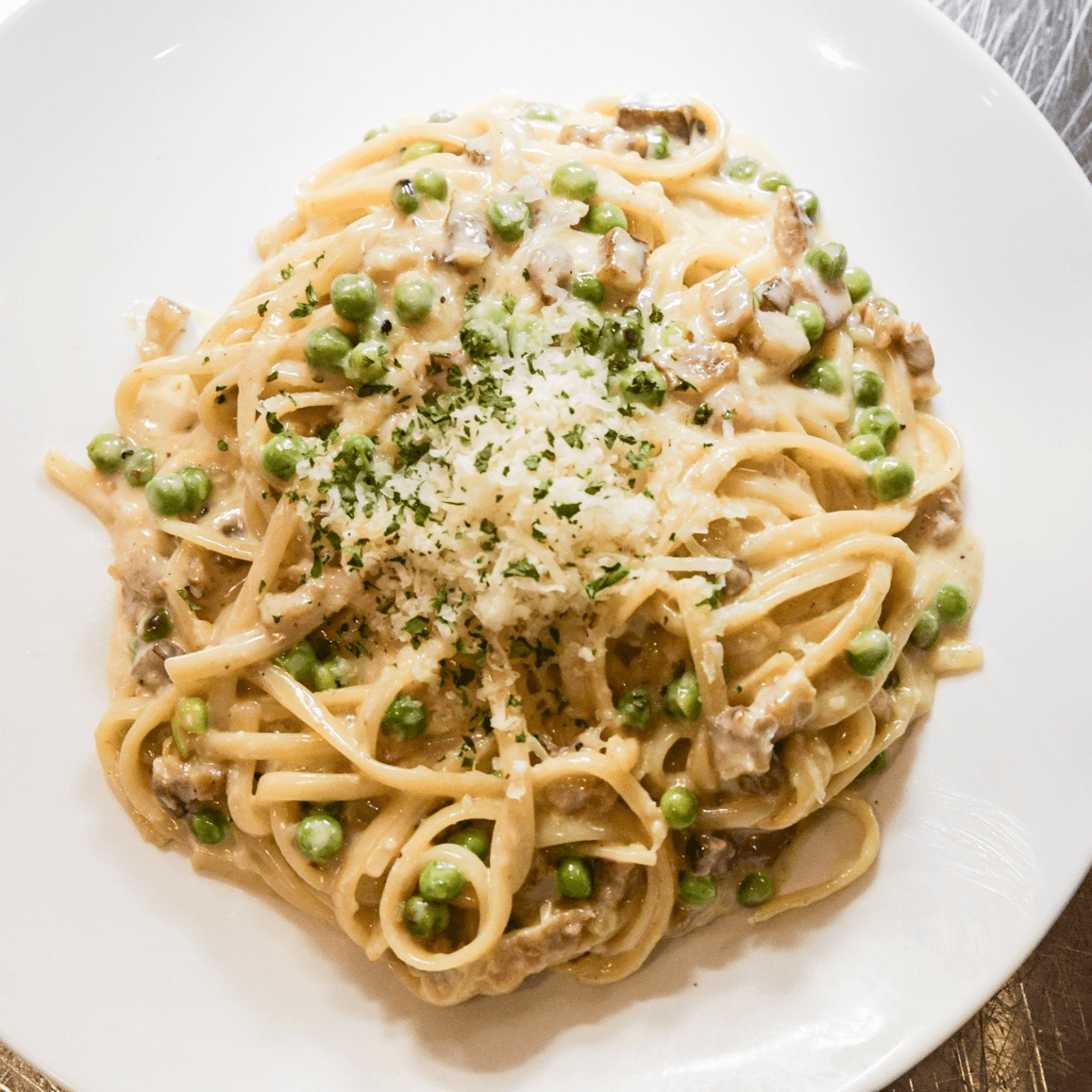 Linguine Carbonara.