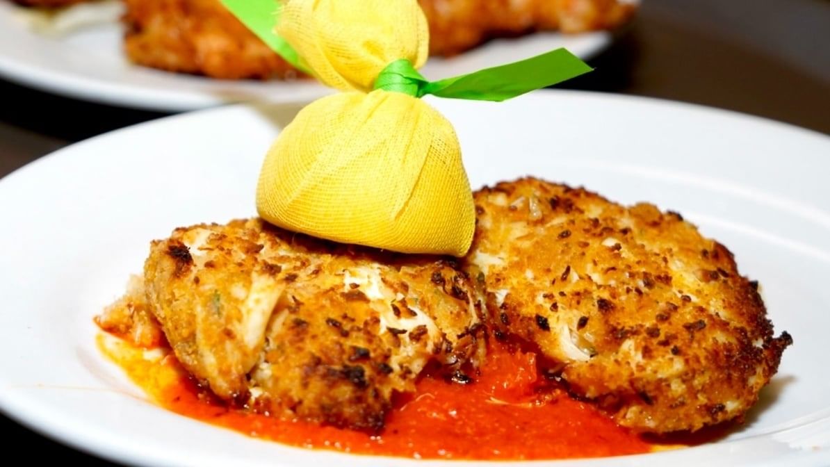 Maryland Crab Cakes Appetizer.