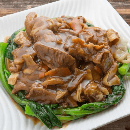 N10 Beef Stew Chow Mein/Fun 牛腩炒麵/河.