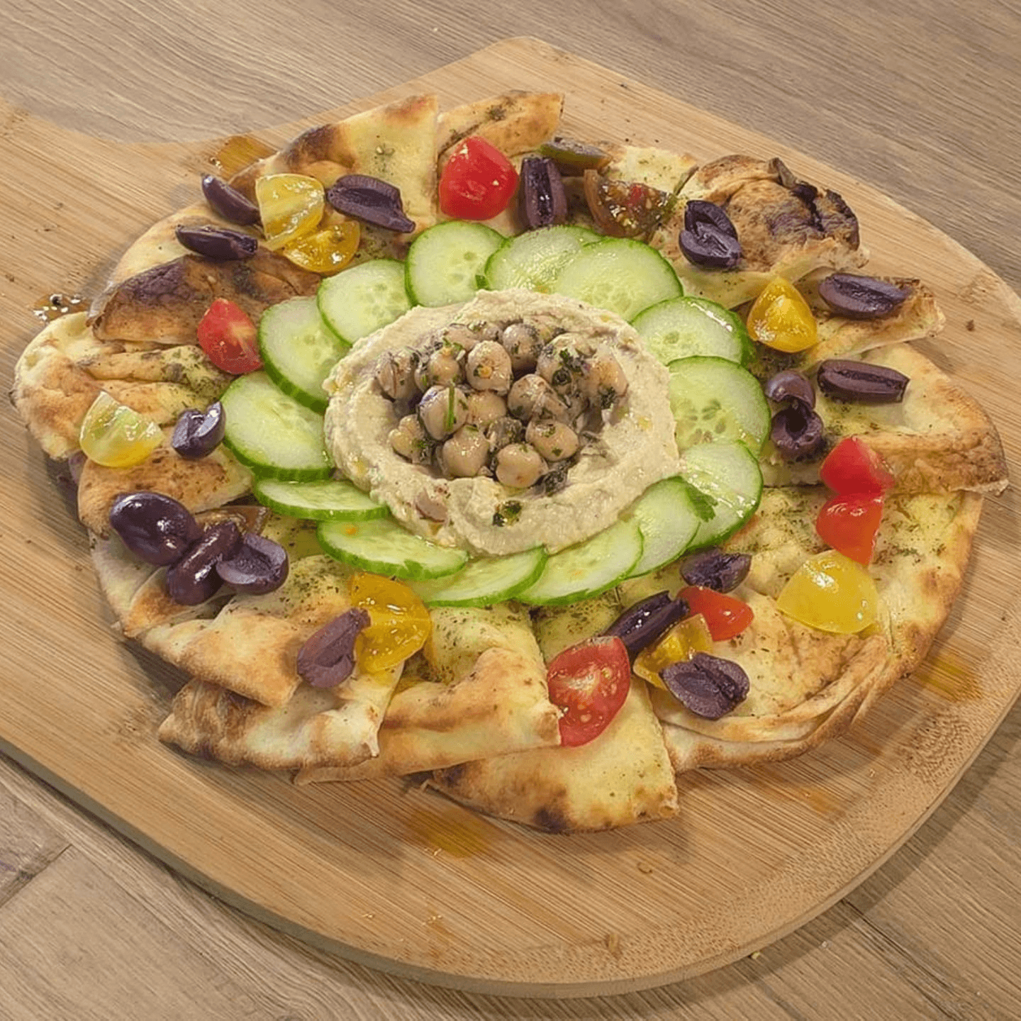 Catering That Brings the Party to You