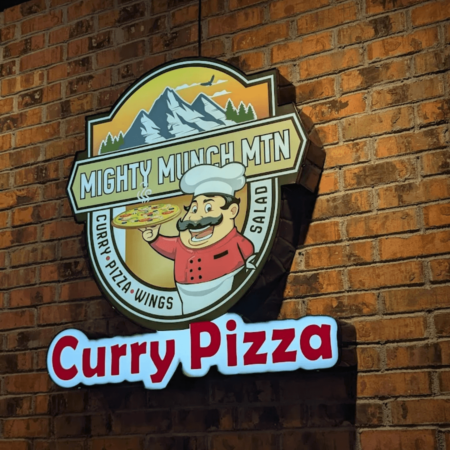 About Mighty Munch Mtn Curry Pizza