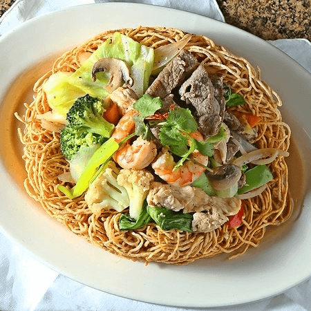 T7. Beef Fried Egg Noodle w/ Veggies (MXD Bo).