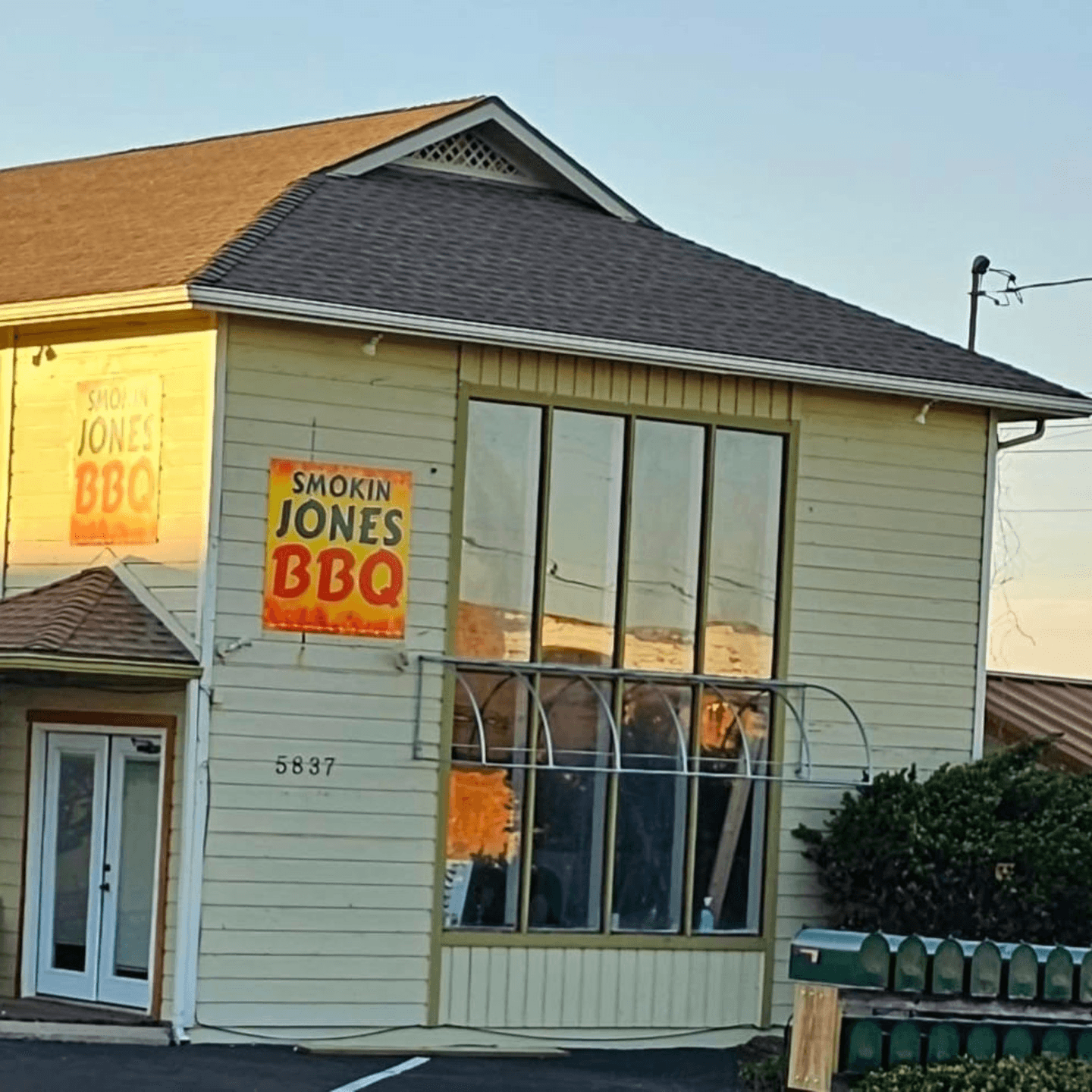 Smokin Jones BBQ Osage Beach