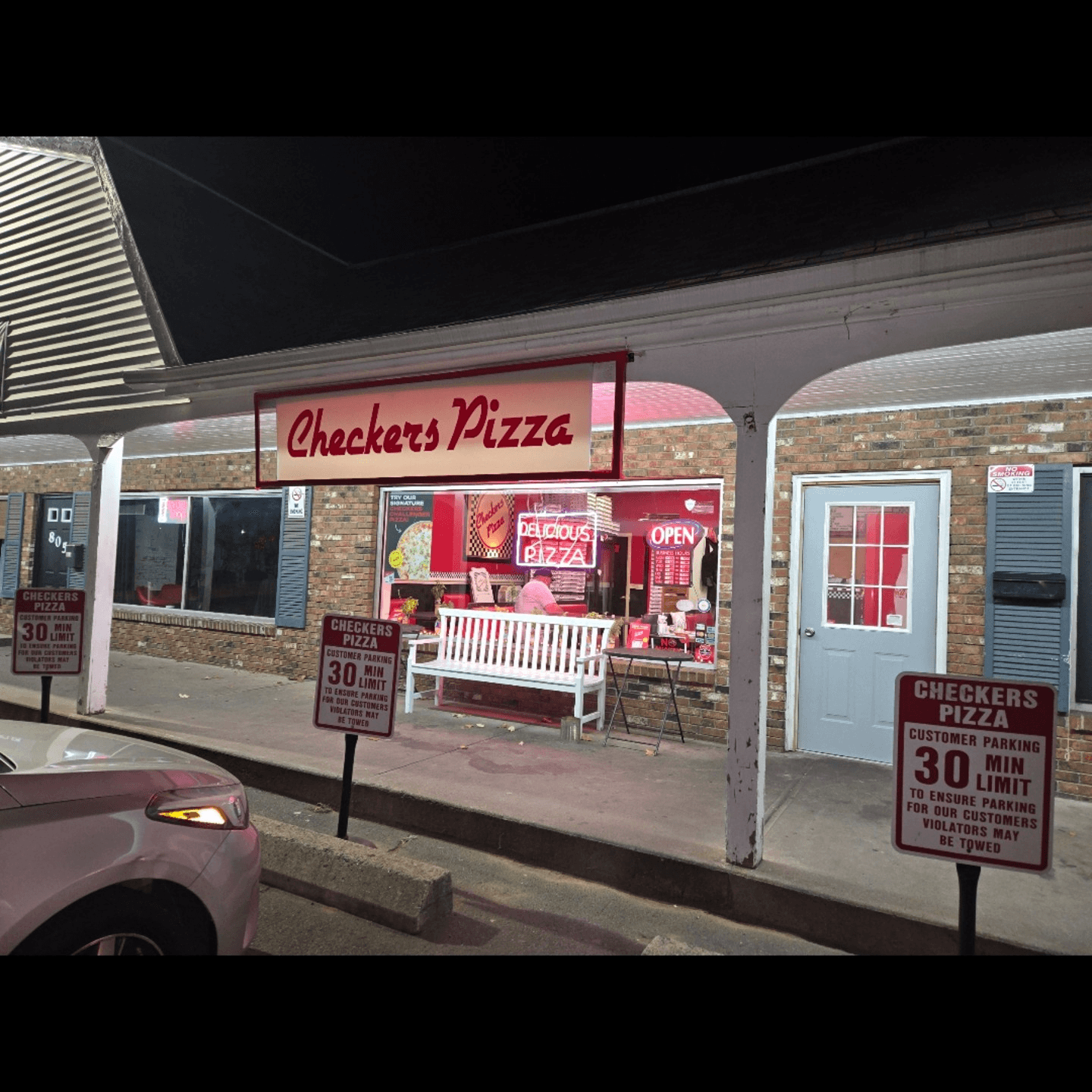 Welcome to Checkers Pizza!