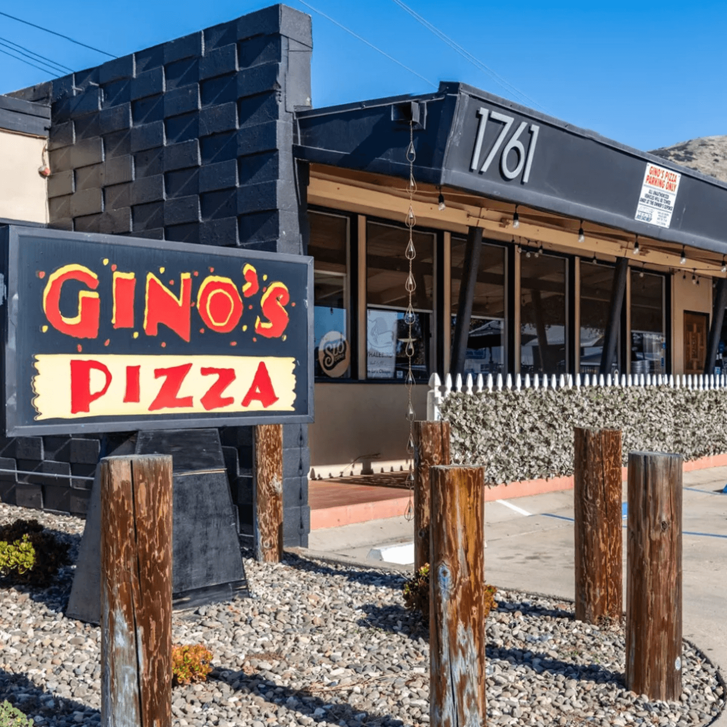 📌Welcome to Gino’s Pizza🍕