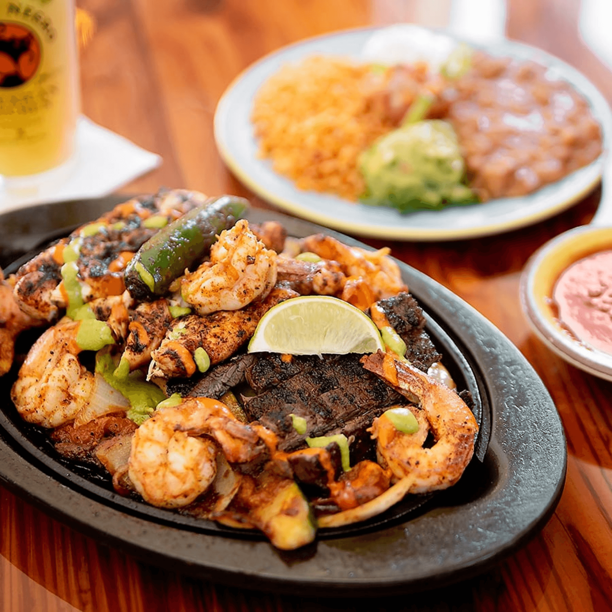 El Gato Negro gallery image #8