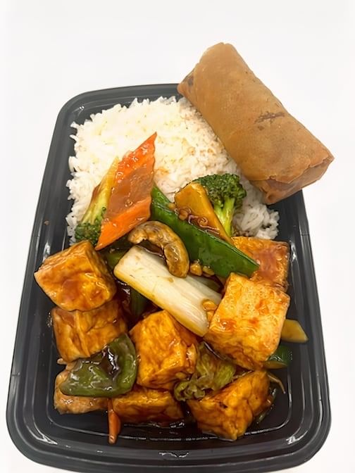 Bean curd with mixed vegetables lunch special.