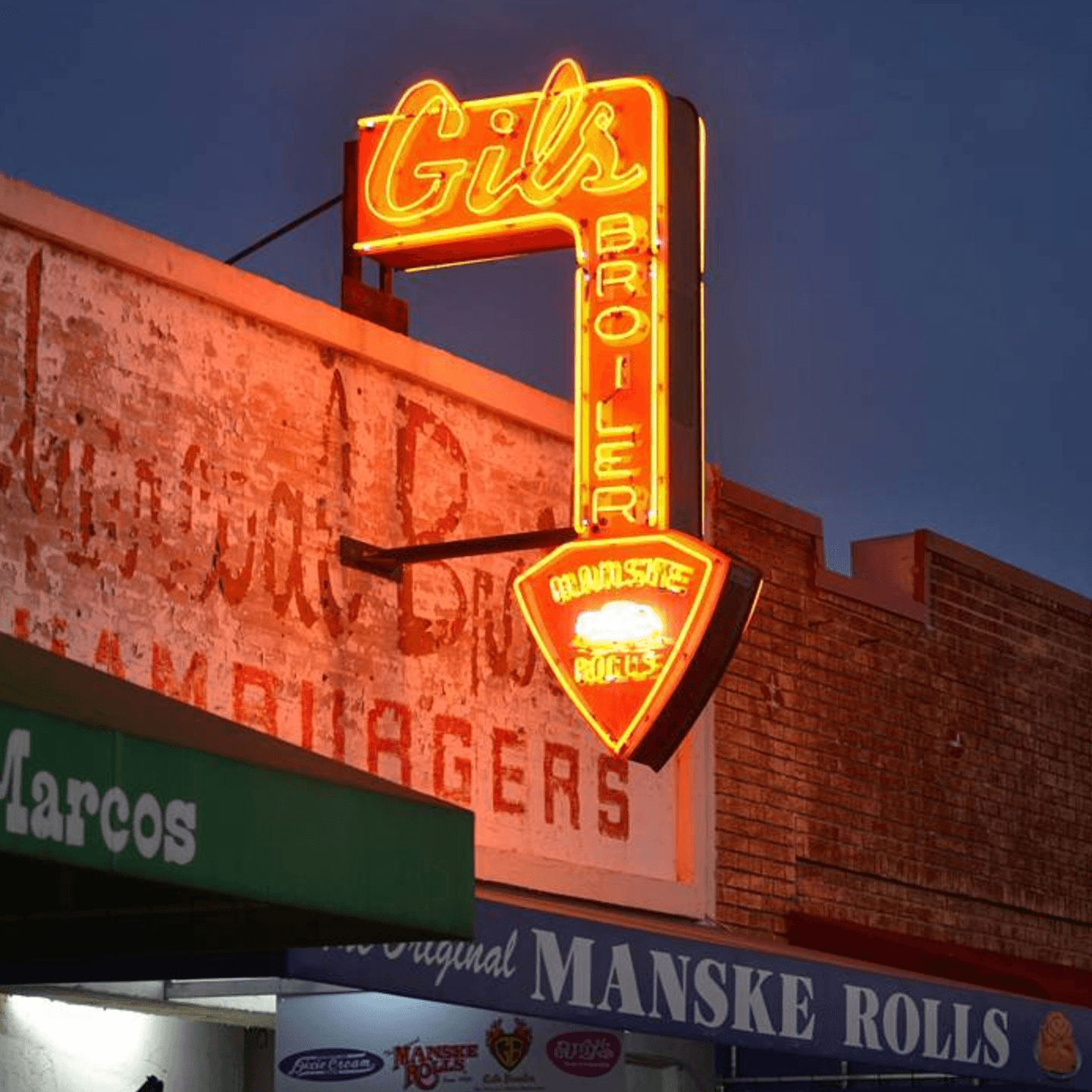 Welcome to Gil’s Broiler & Manske Roll Bakery