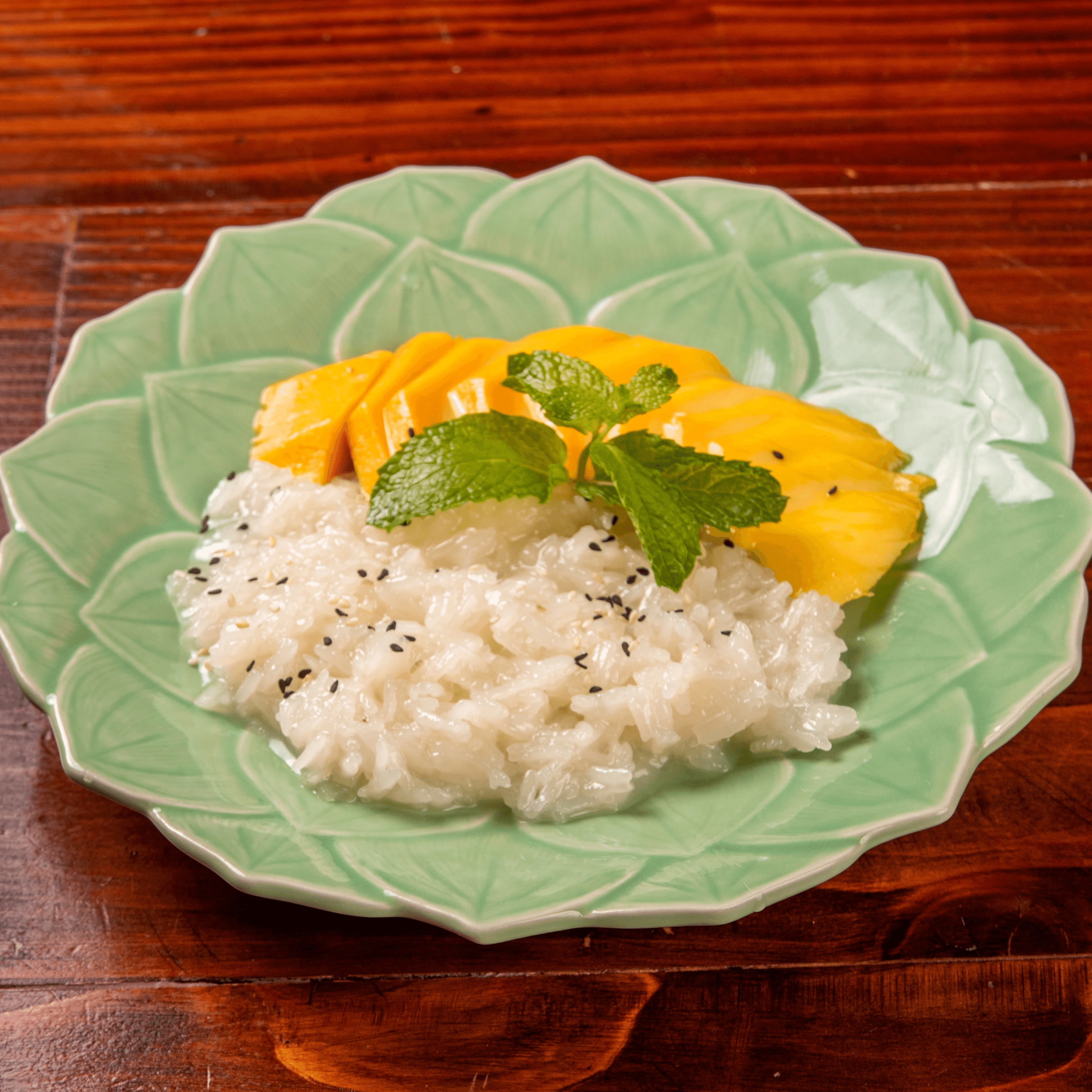 Sweet Sticky Rice w/Mango.