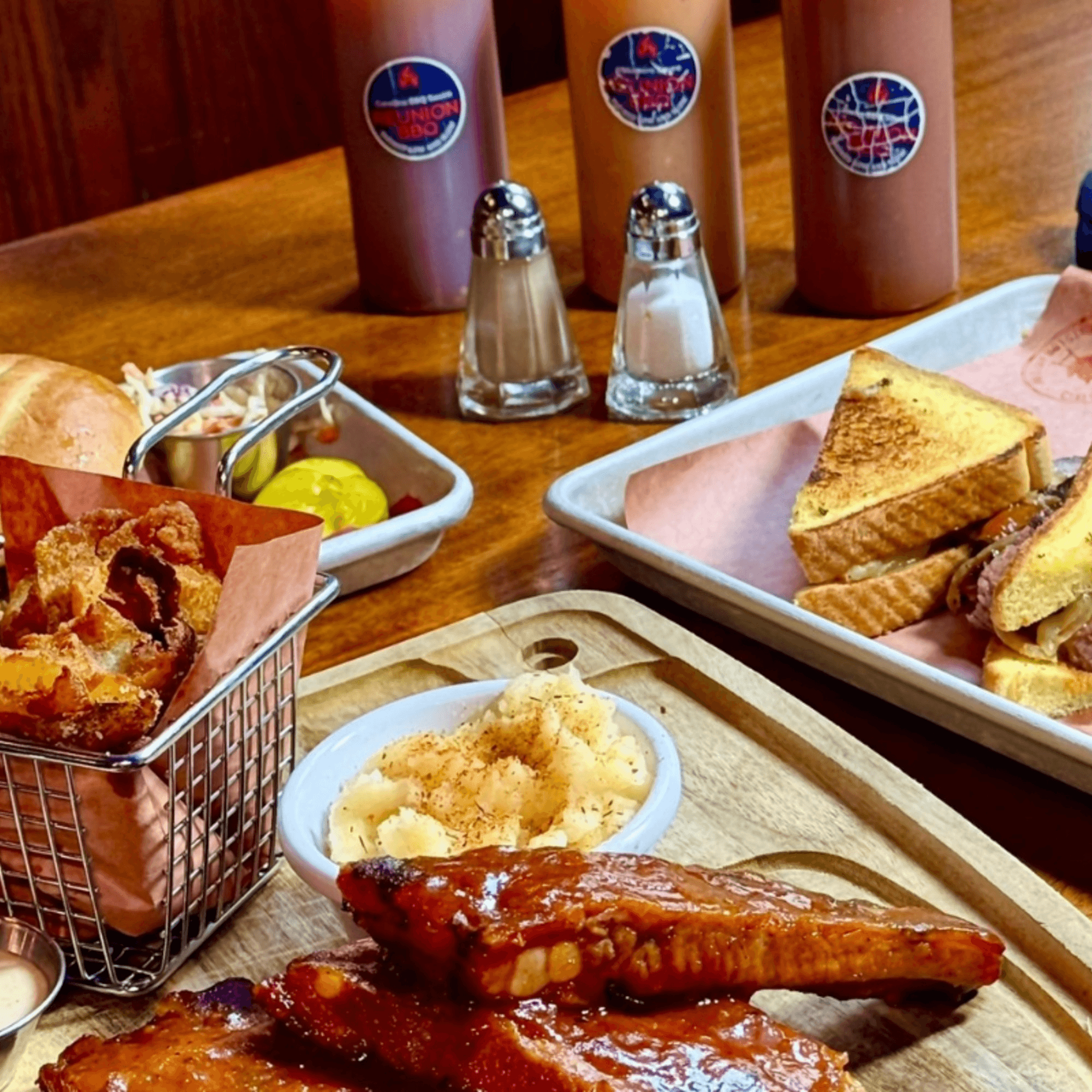 Reunion BBQ gallery image #1