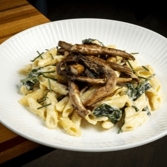 Alfredo pasta with mushrooms.