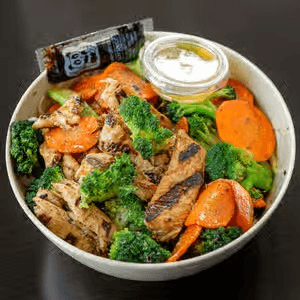 B8. Chicken Stir Fry Bowl.