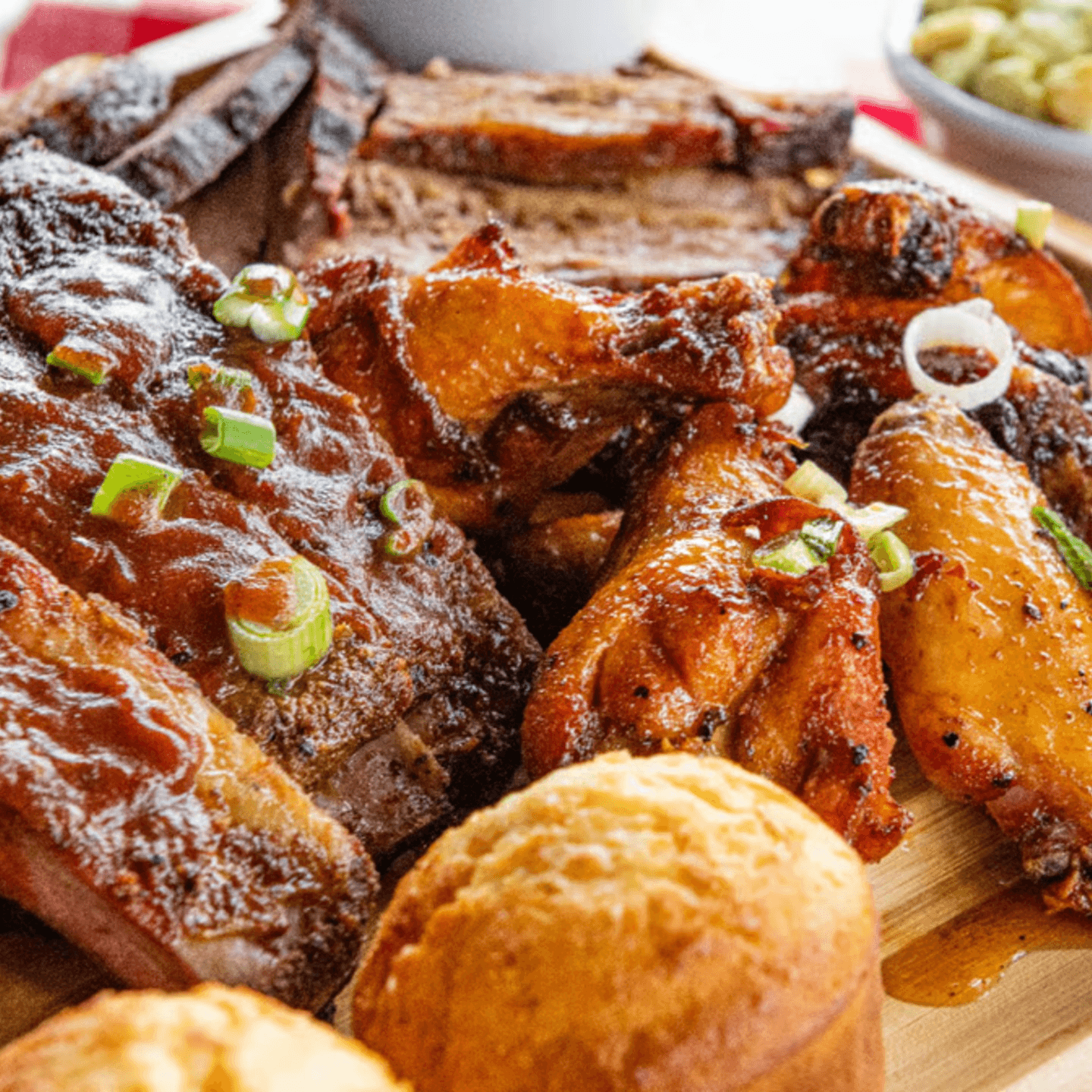 We Do BBQ the Right Way 