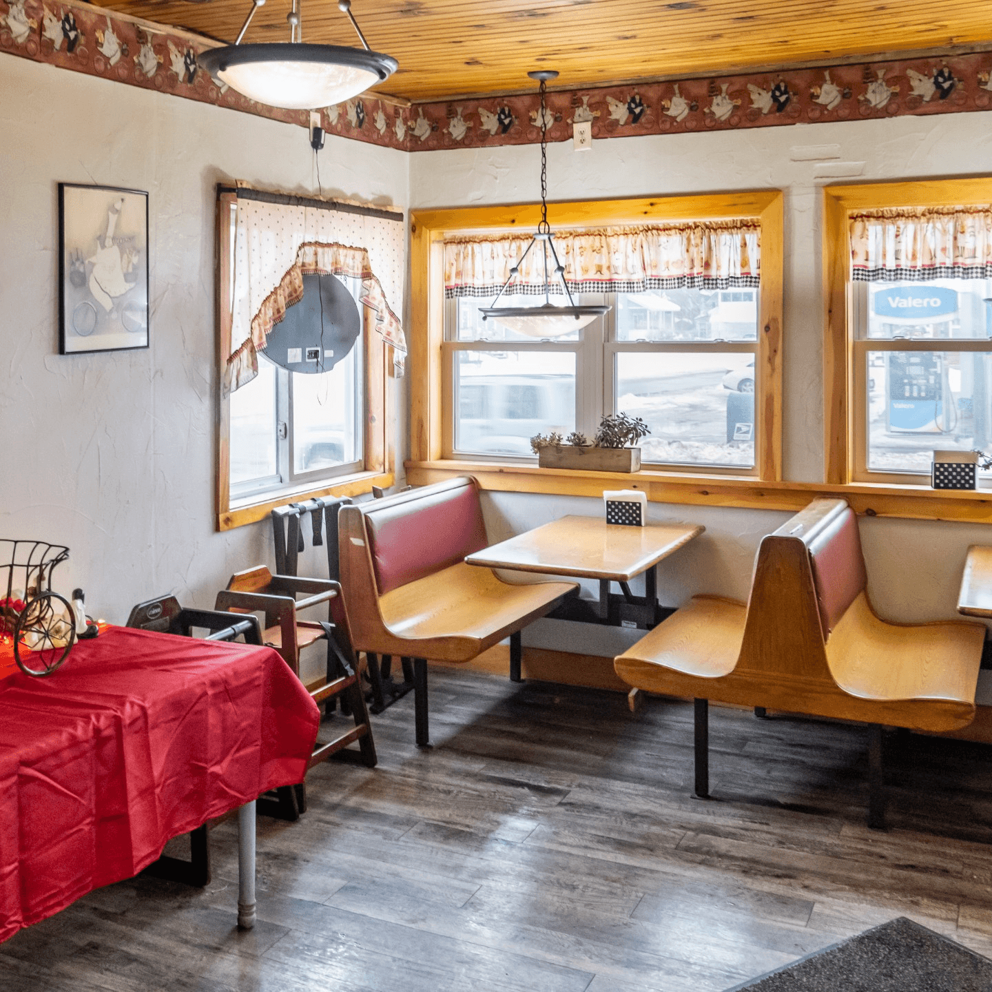 An Ideal Place to Dine