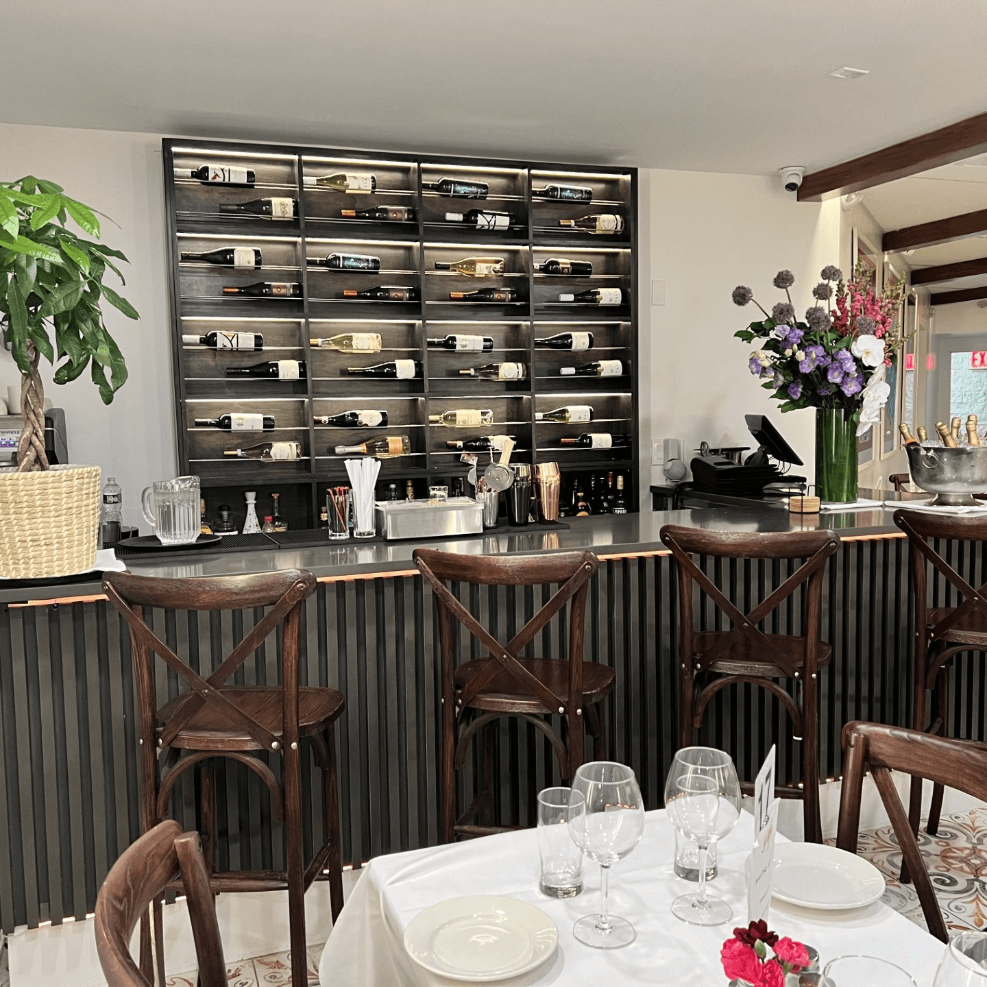 Welcome to Alba's Pizzeria & Restaurant!