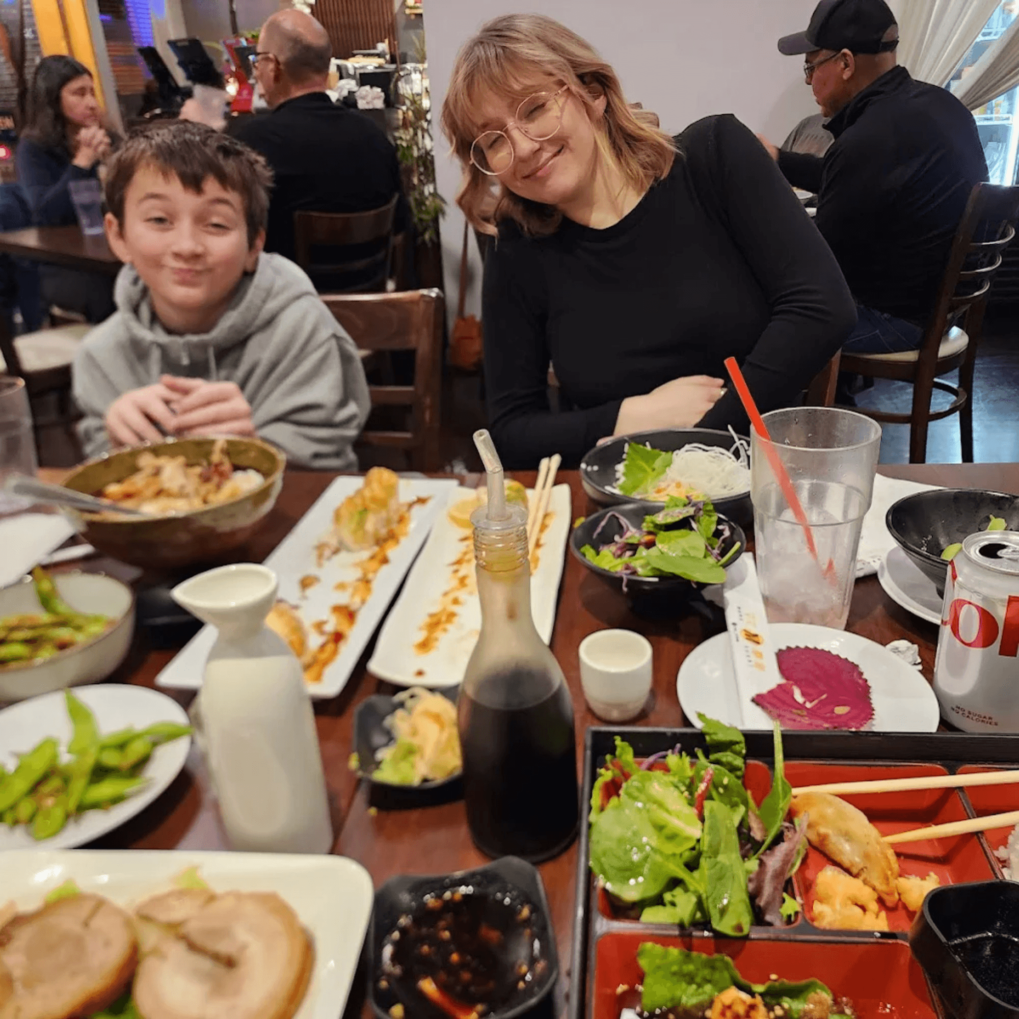 Mama M Sushi gallery image #5