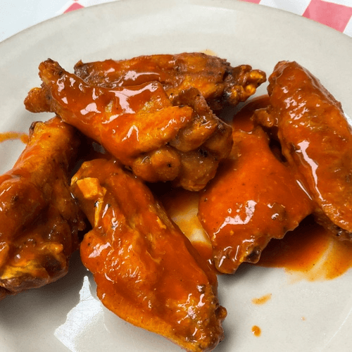 6 Buffalo Wings.