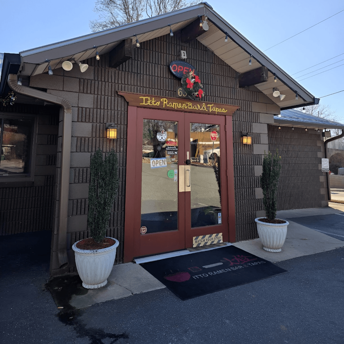Welcome to Itto Ramen Bar and Tapas 🍜