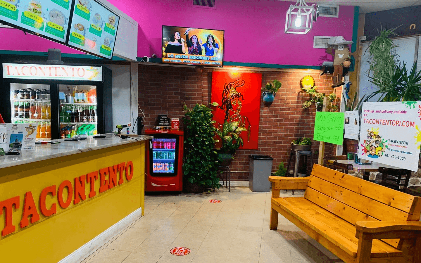 Best Mexican food in Pawtucket, RI | Tacontento