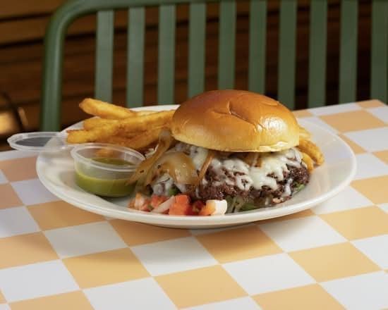 Pico-Verde Smash + Fries.