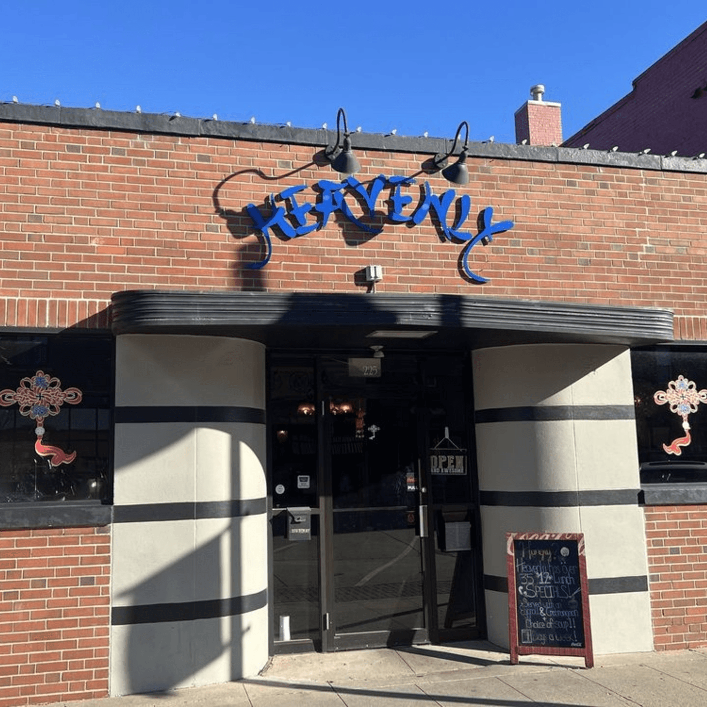 Welcome to Heavenly Asian Cuisine & Lounge