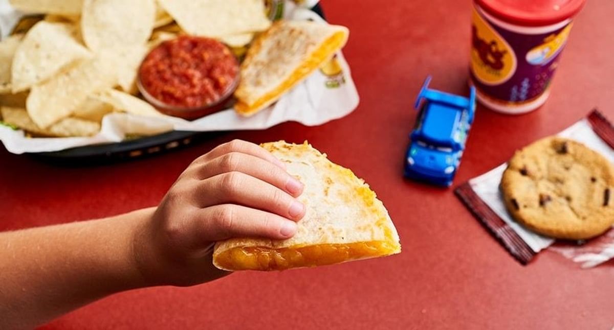 Quesadilla De Queso.