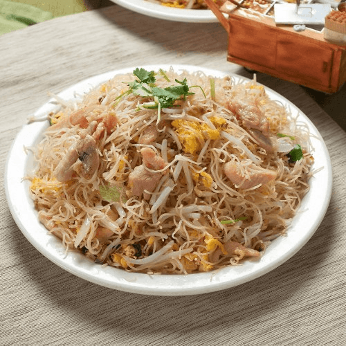 Salty Fish Shredded Chicken Double Vermicelli 鹹魚雞絲鴛鴦炒米