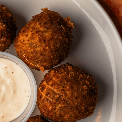 BROCCOLI CHEDDAR BALLS.