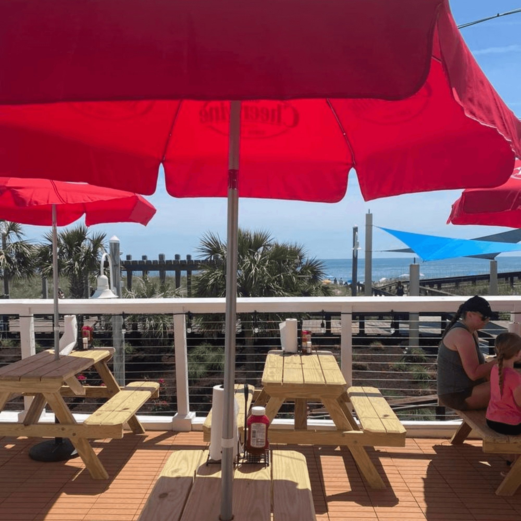 Sunny Daze Smokehouse gallery image #3