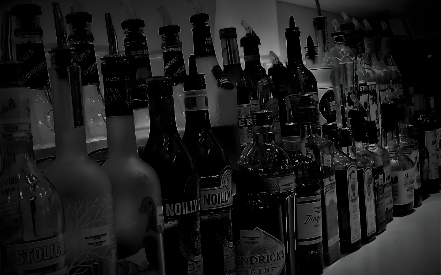 Discover Our Signature Cocktails & Fine Wines