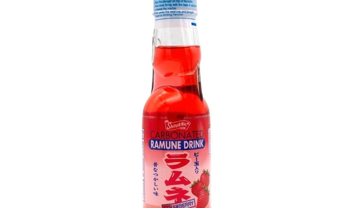 Japanese Soda/Strawberry Flavor.