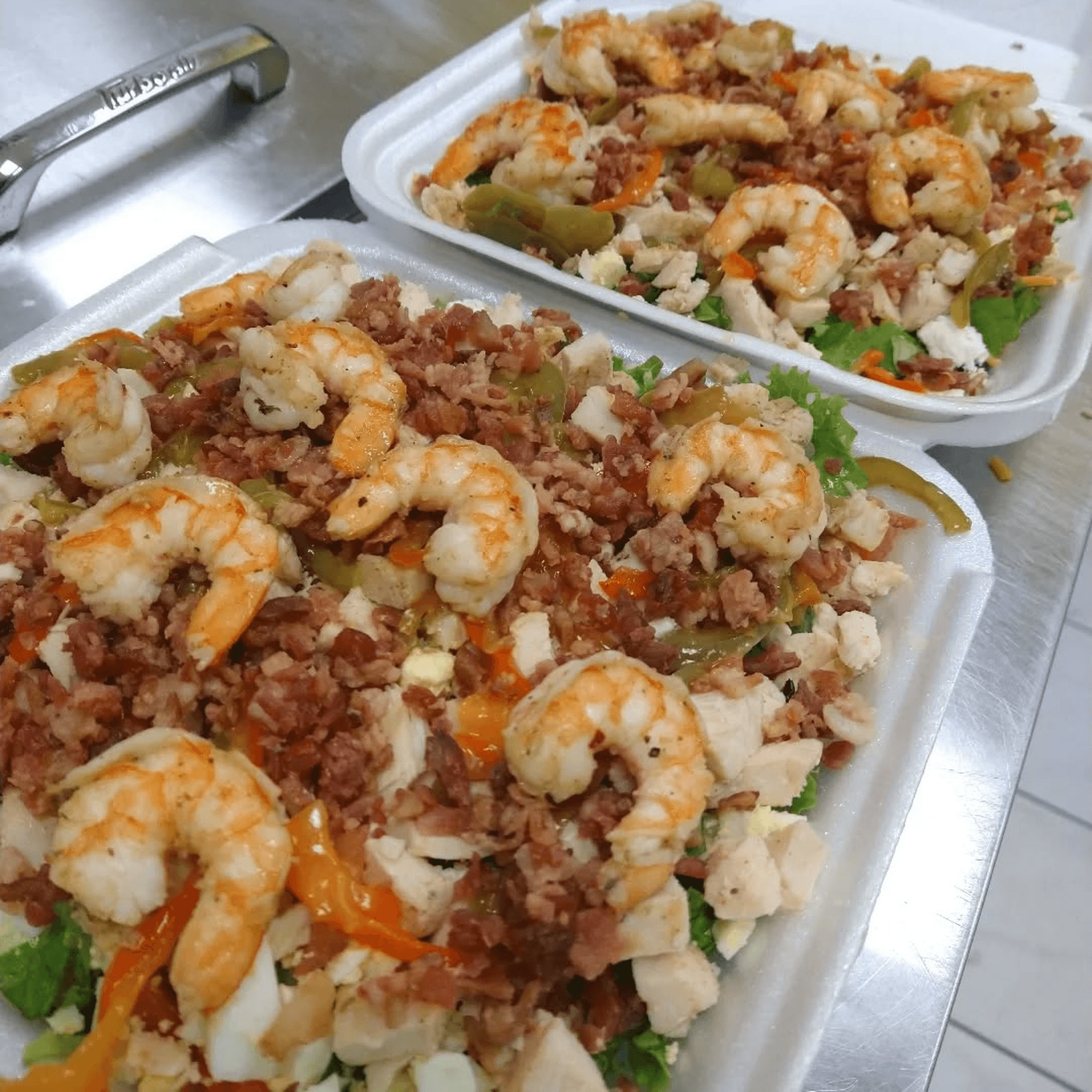 theBESTdamnsalad gallery image #1