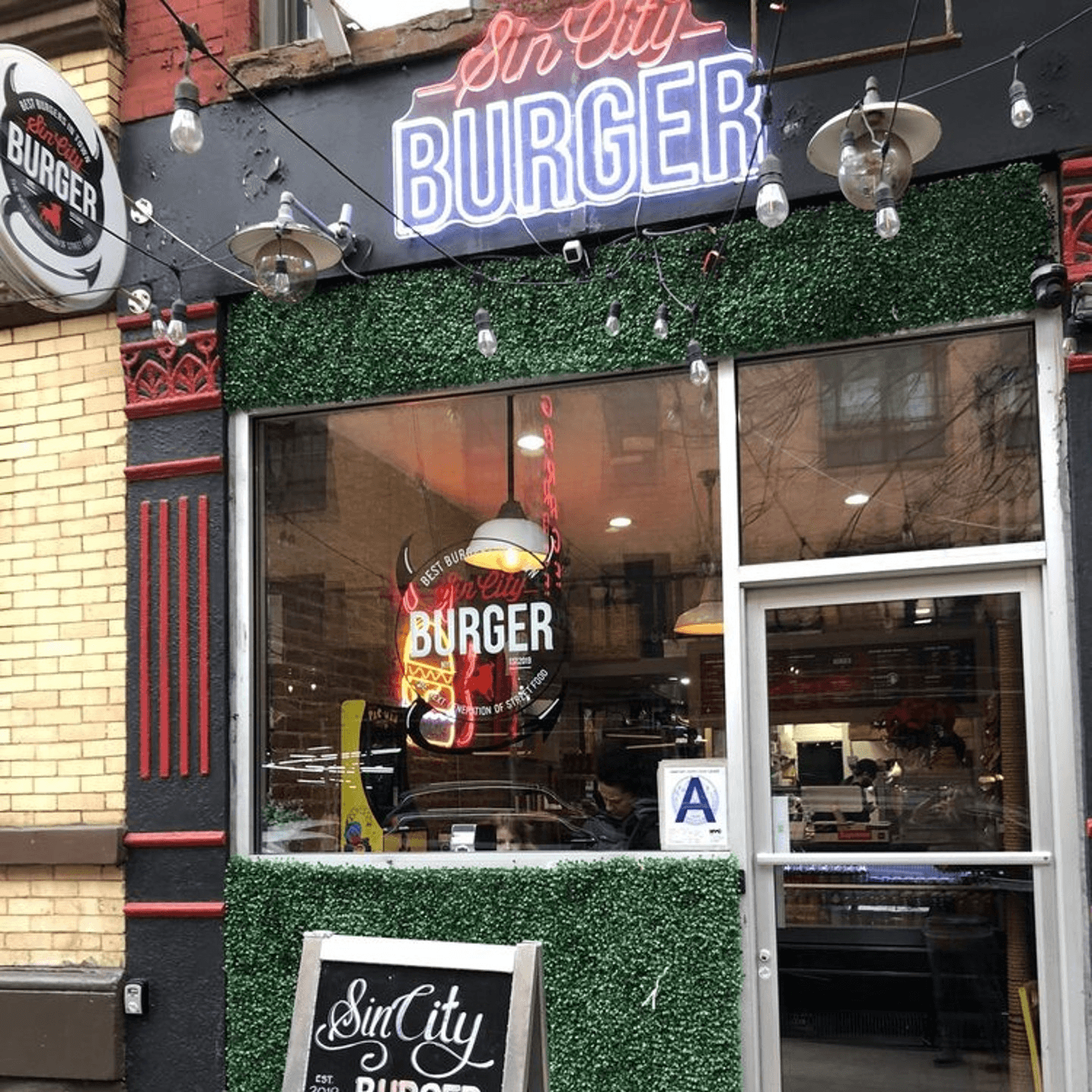 Join the Sin City Burger Family Today!