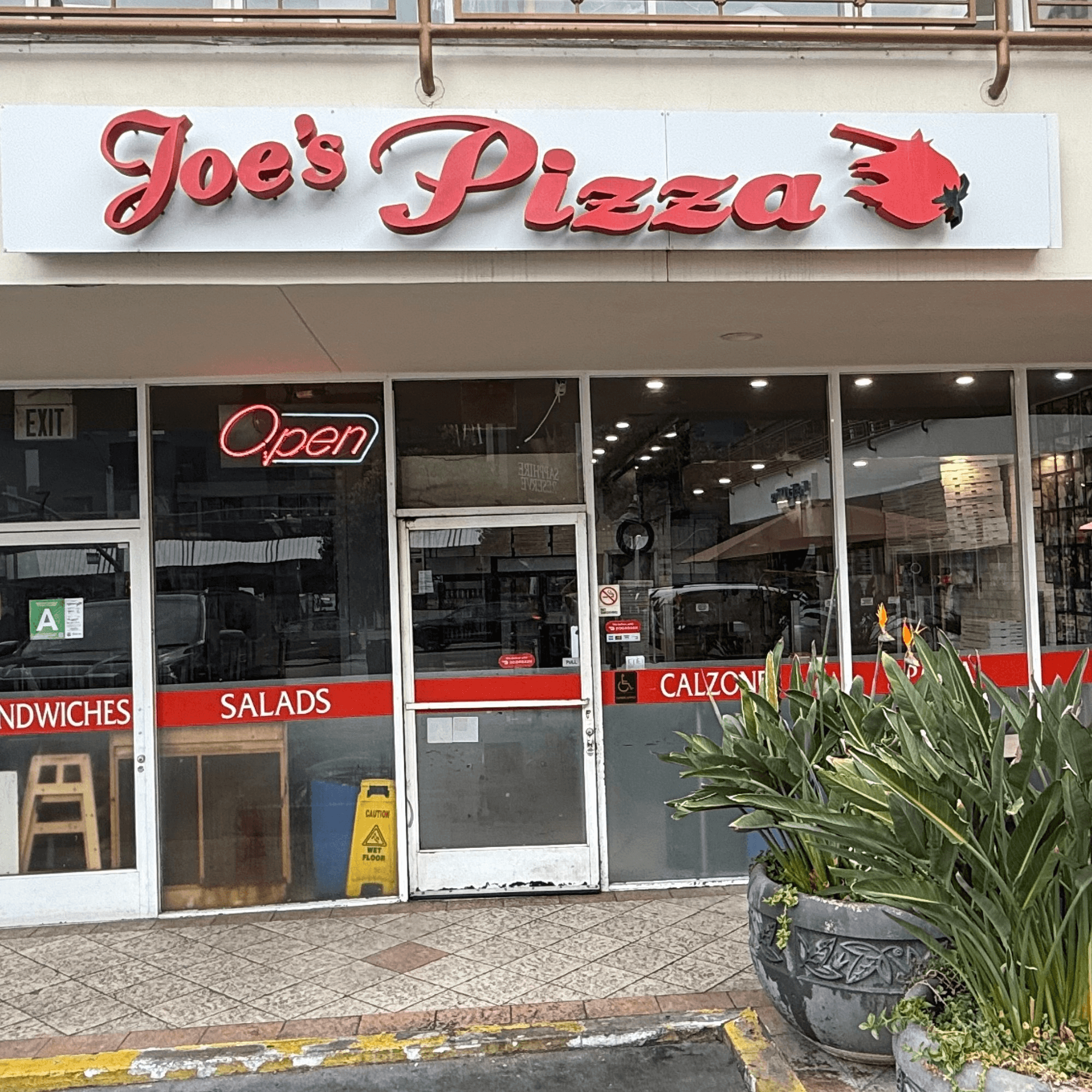 Joe's pizza  gallery image #3