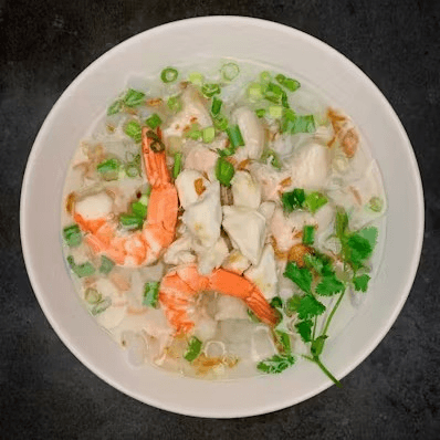 Bánh Canh Tôm Cua - Pig at the Seaside Vermicelli.