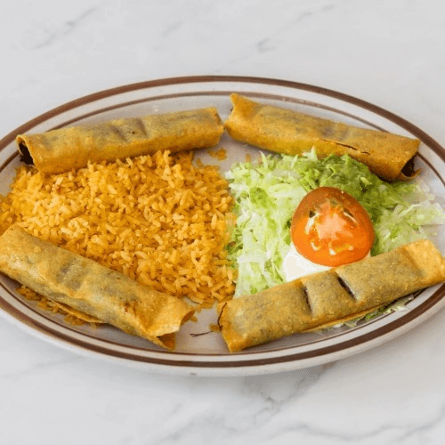 Enchiladas de Salchichas con Champiñones (Sausage and Mushroom Enchiladas)