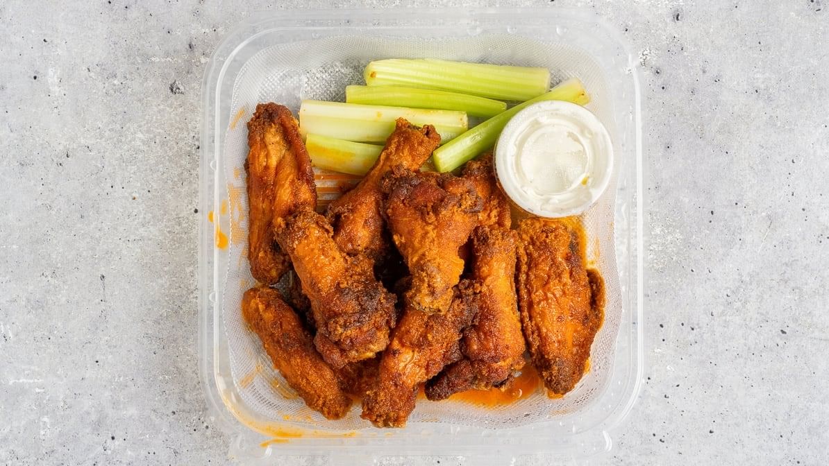 10- Jumbo Wings (10 Pieces).