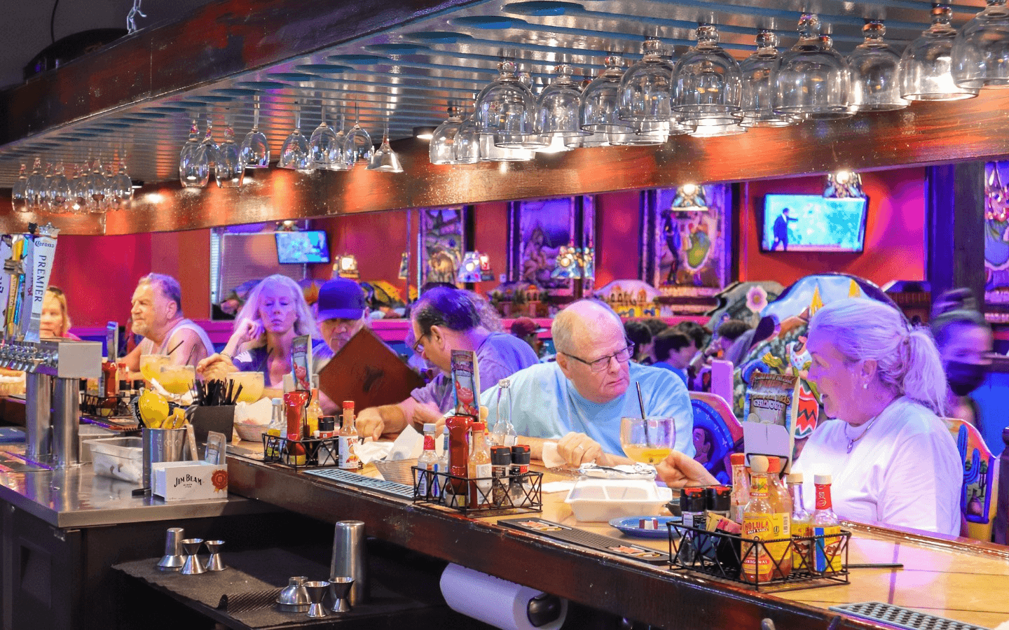 Los Magueyes Mexican Restaurant Rewards