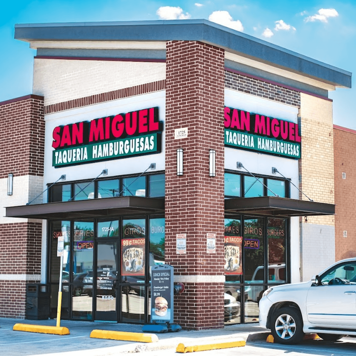 Welcome to Taqueria San Miguel🌮 